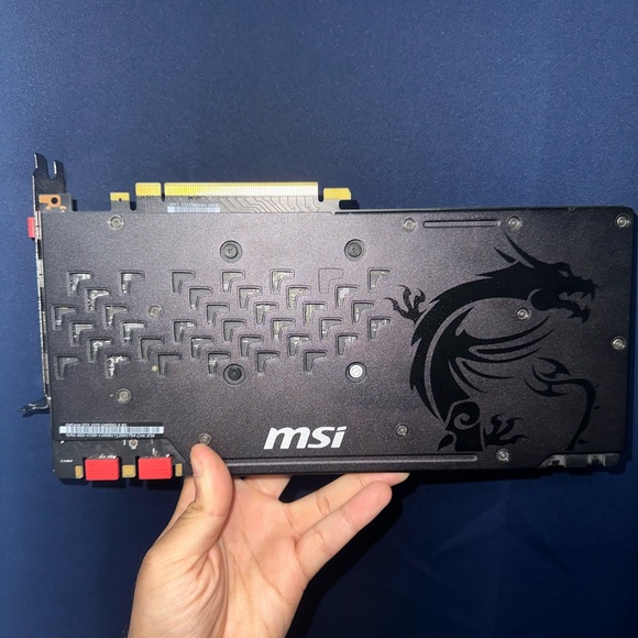 MSI GeForce GTX 1070 Gaming Graphics Card - Picture 3 of 5